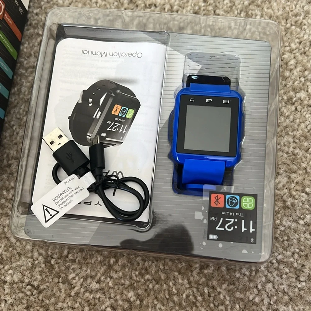 HYPE Smart Watch for Tablets & Smartphones Bluetooth blue color working